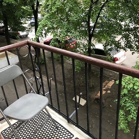 Kyiv Apartment In Pechersk On Oleksandra Kopylenko ภายนอก รูปภาพ